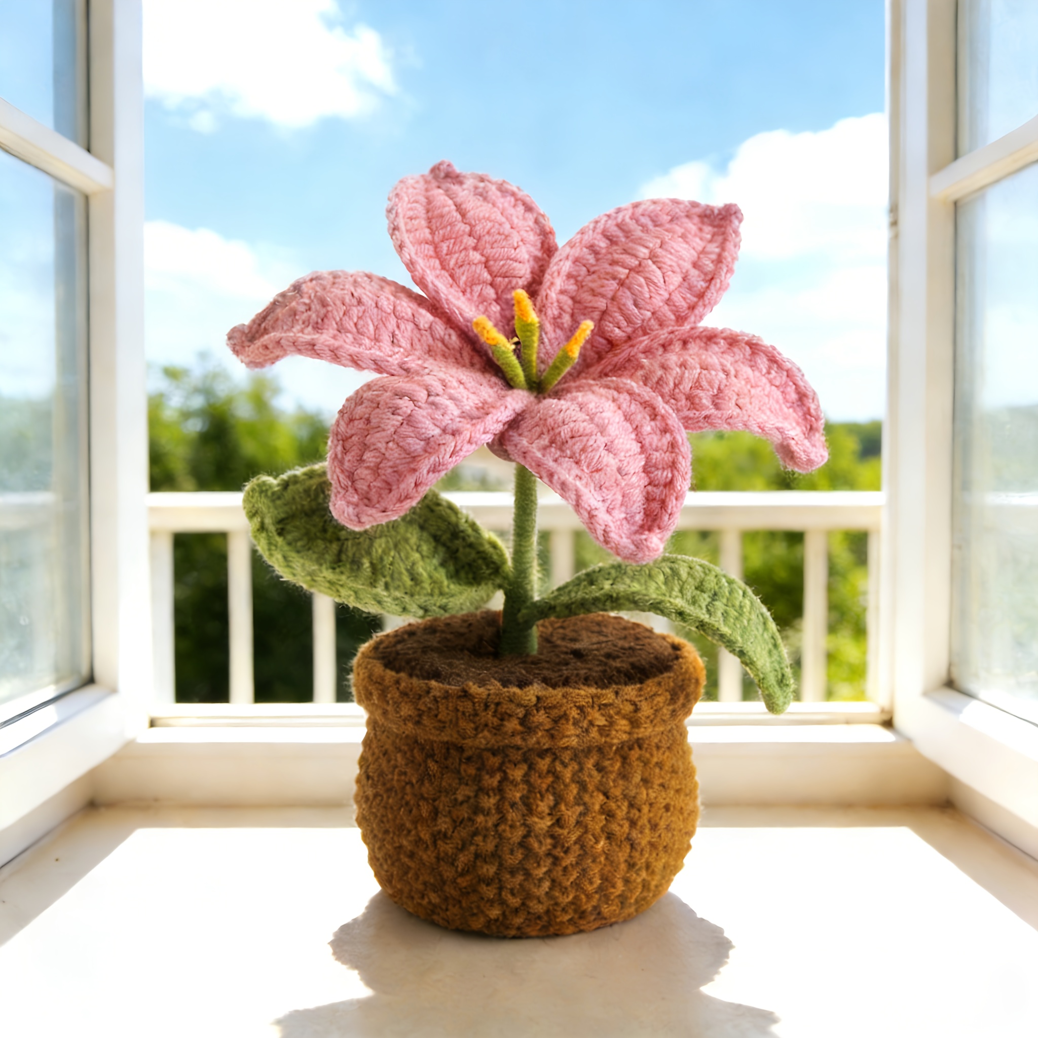 Lys crocheté à la main — Une décoration florale en pot éclatante, une touche chaleureuse pour les rebords de fenêtres et les tables, un cadeau parfait pour la Saint-Valentin, Retour à S_voghion.com