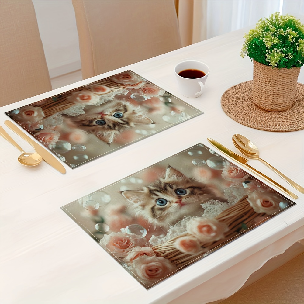 Set van 4 placemats met een schattig kittenontwerp. Stevige, rechthoekige placemats, ideaal voor feestelijke maaltijden, bijeenkomsten, gebruik in de keuken en op tafel thuis._voghion.com