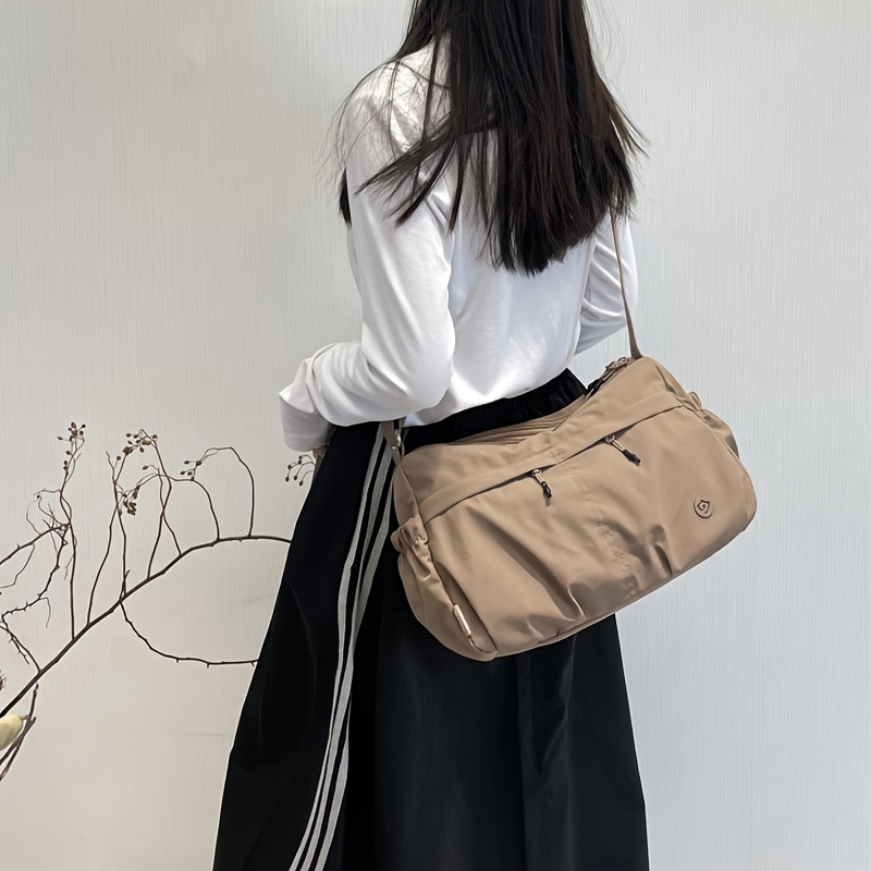 Leichte Nylon-Umhängetasche für Damen – Großes Fassungsvermögen, mehrere Fächer, verstellbarer Schultergurt, beige Tragetasche_voghion.com