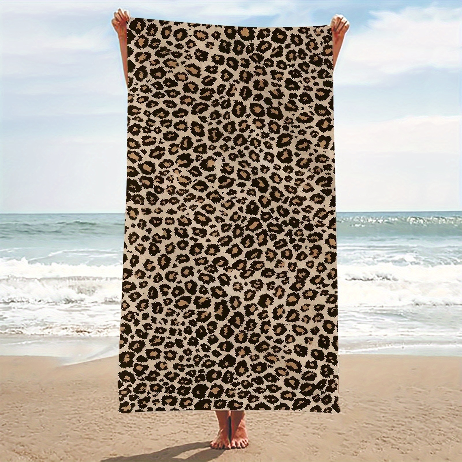 Stilvolles Strandtuch aus Mikrofaser mit Leopardenmuster, schnelltrocknend, 1 Stück, leicht und bequem, ideal zum Schwimmen, Yoga und Surfen, braun-schwarz gemustert, maschinenwaschbar_voghion.com
