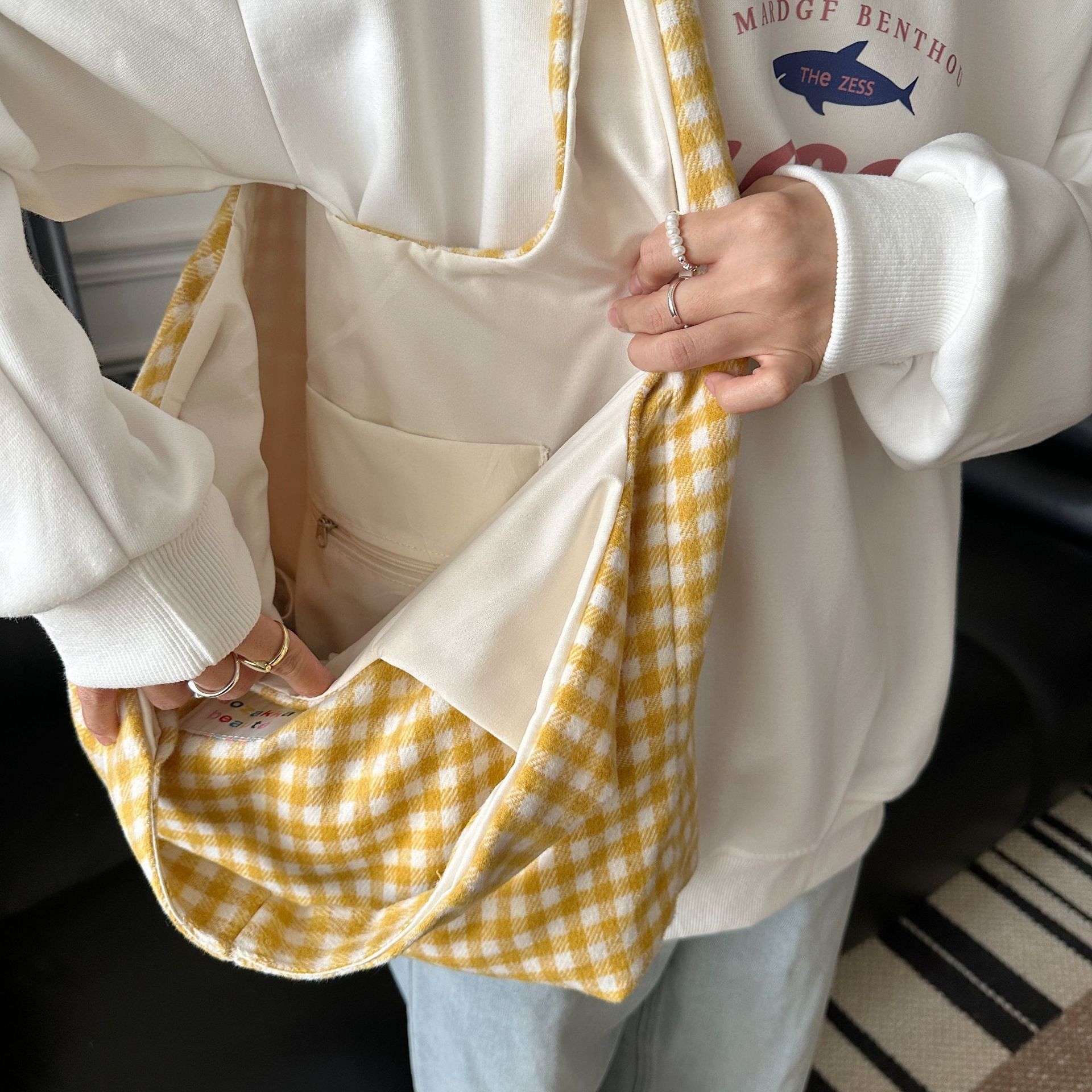Korean Ins Sweet Pink Gingham Hobo Tote Bag Soft Fabric Letter Patch Large Capacity Ladies Campus Casual Shoulder Purse_voghion.com