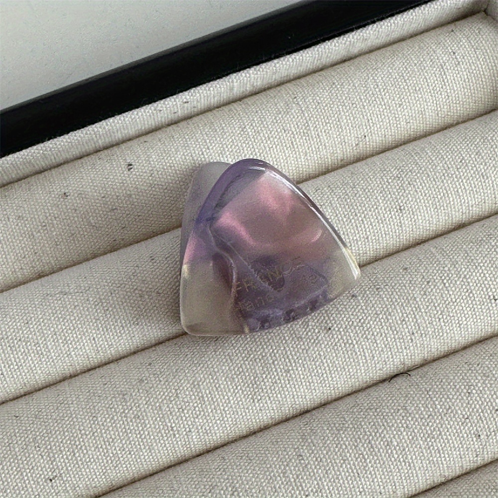 Pinza de pelo triangular acetato pequeña accesorio elegante_voghion.com