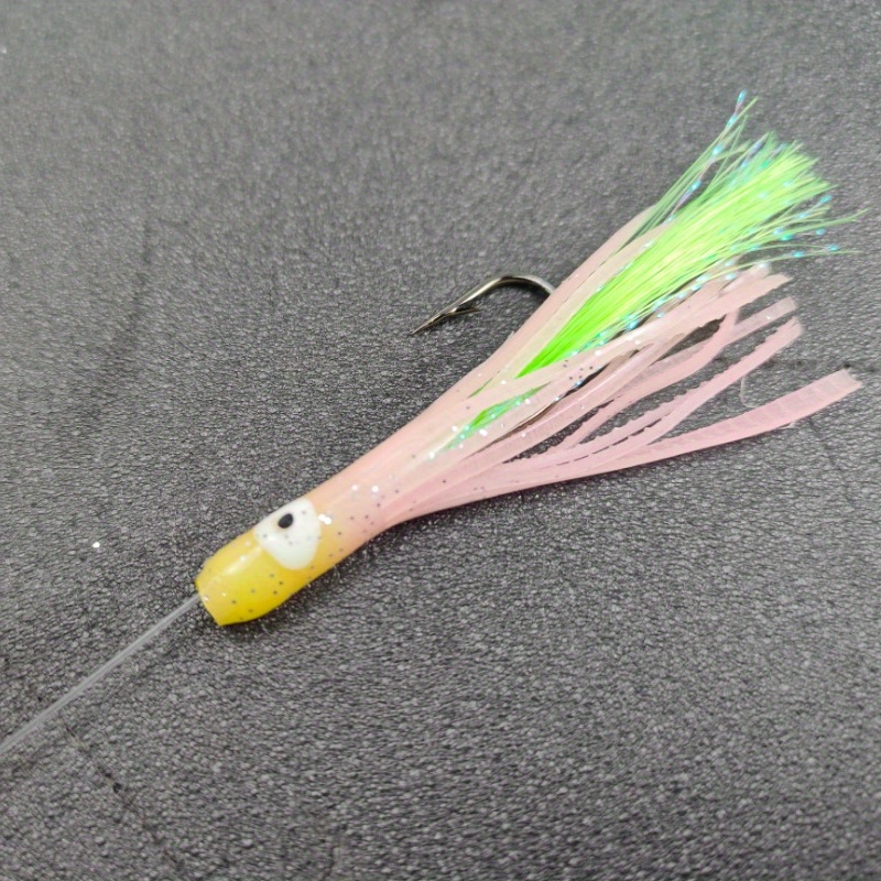Description Picture 4 of itemAckibbik 6pcs Glow Squid Skirt Luminous Squid Lure with Assist Fishhook Jig Fishing Lure Sea Fishing Trolling Bait Saltwater